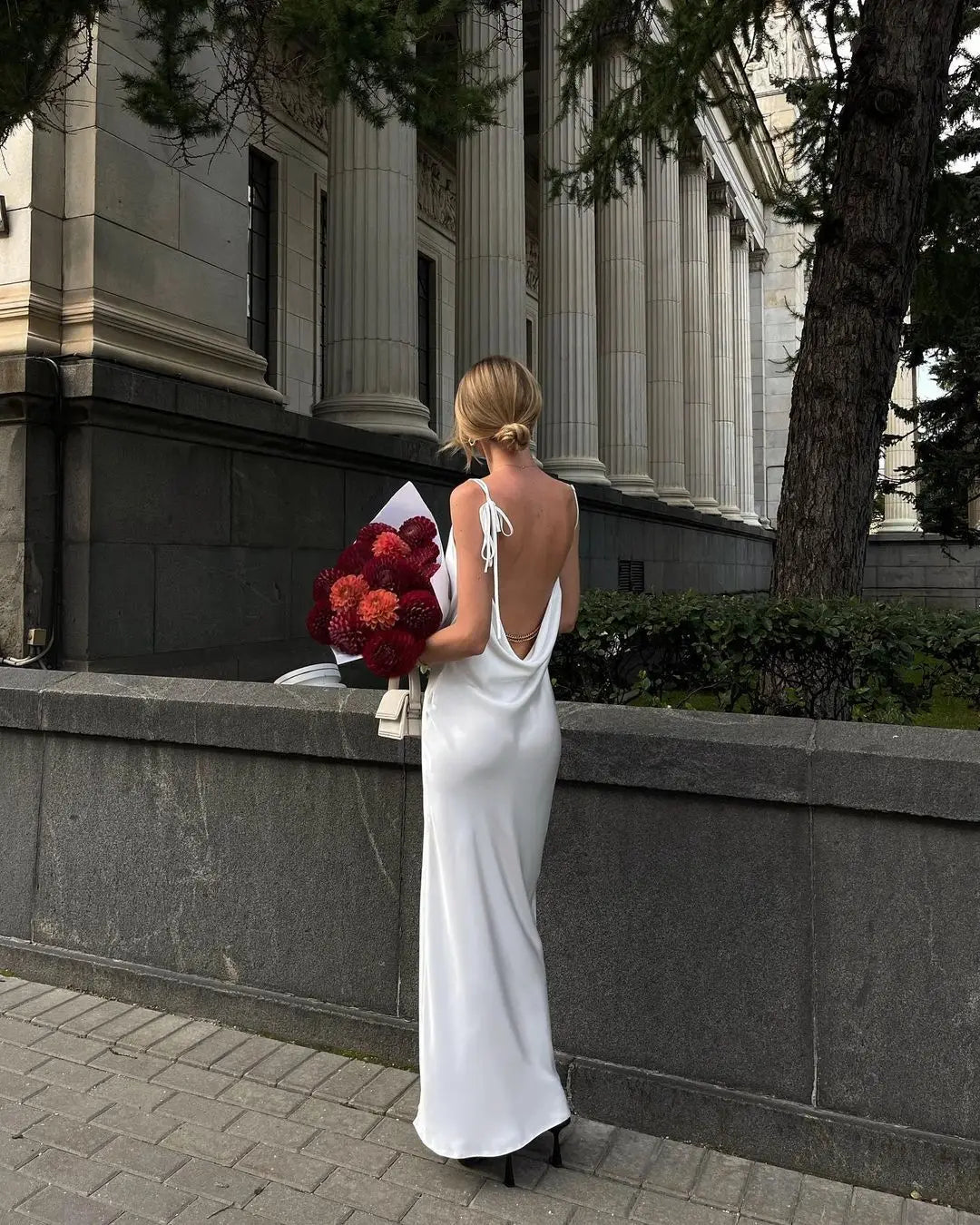 SOHO Spring Backless Dress